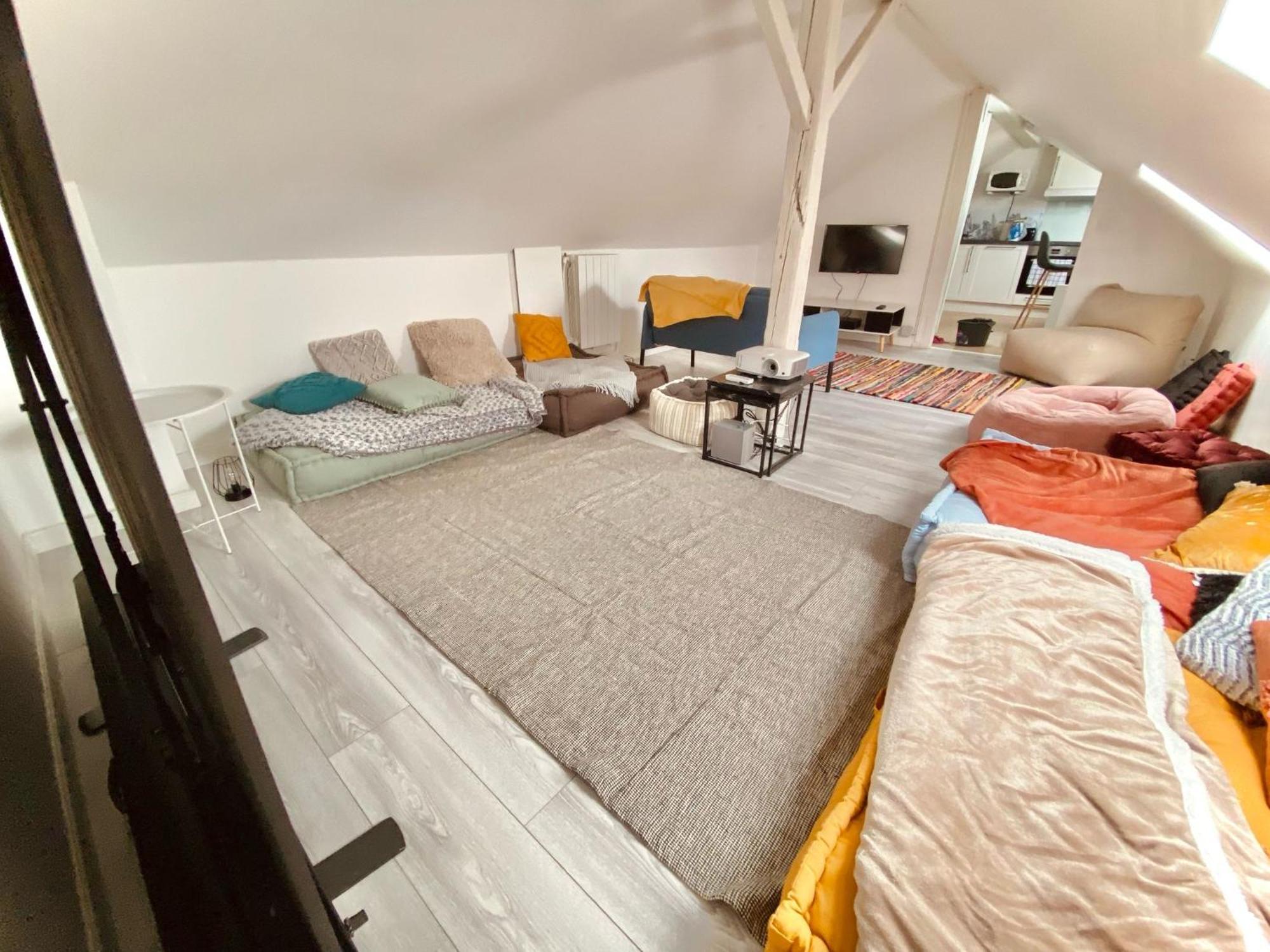 Belle 4 *